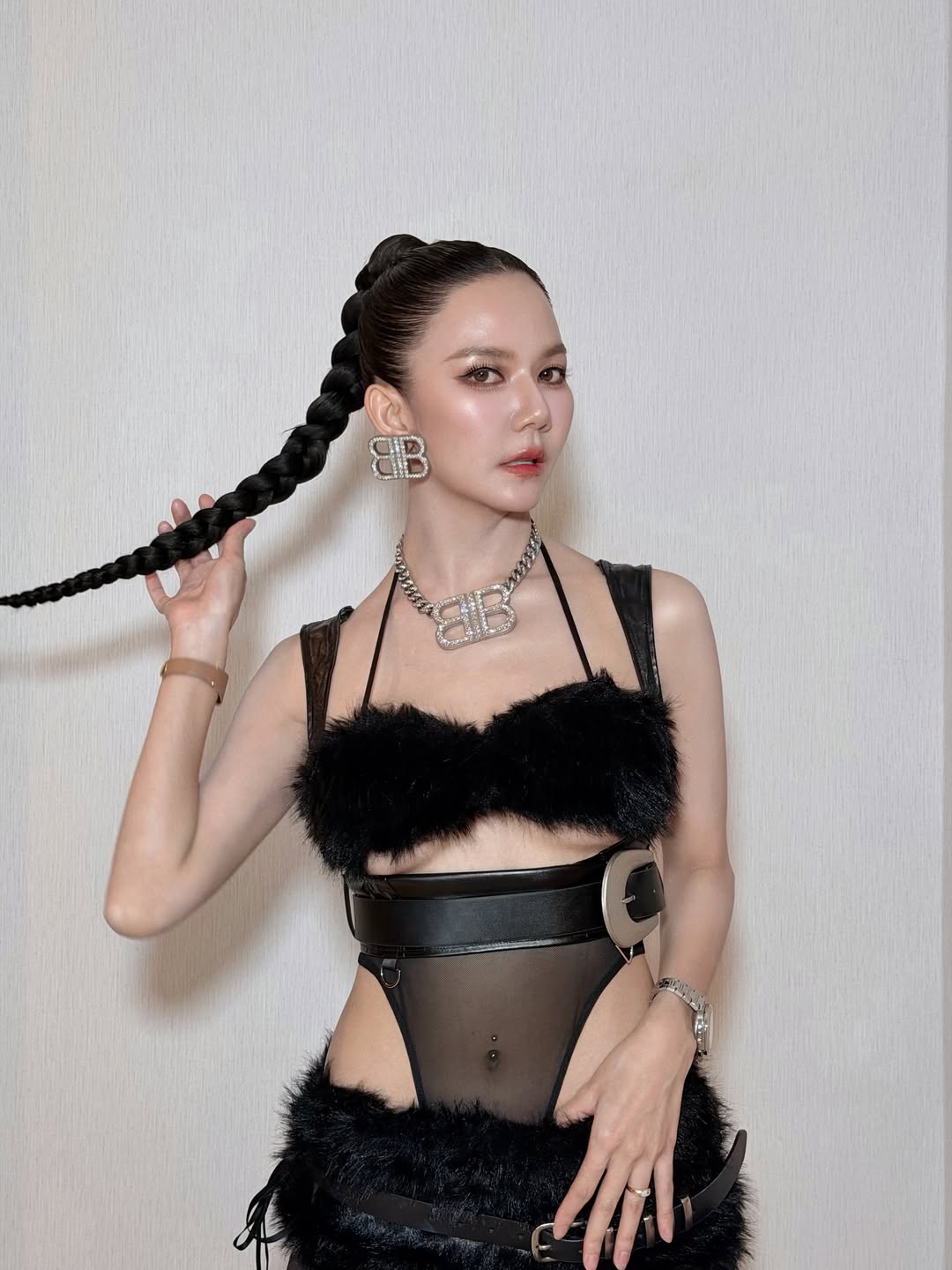 จ๊ะ - นงผณี มหาดไทย
