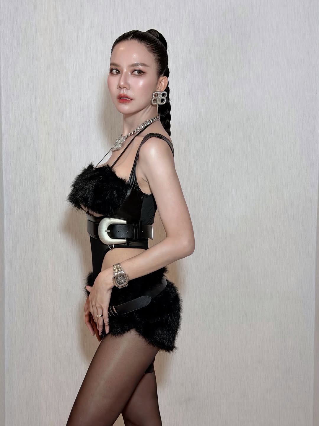 จ๊ะ - นงผณี มหาดไทย
