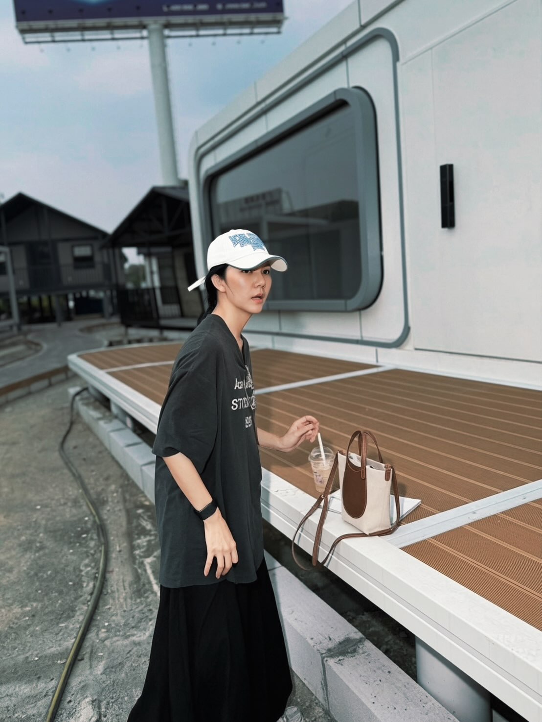 จ๊ะ - นงผณี มหาดไทย