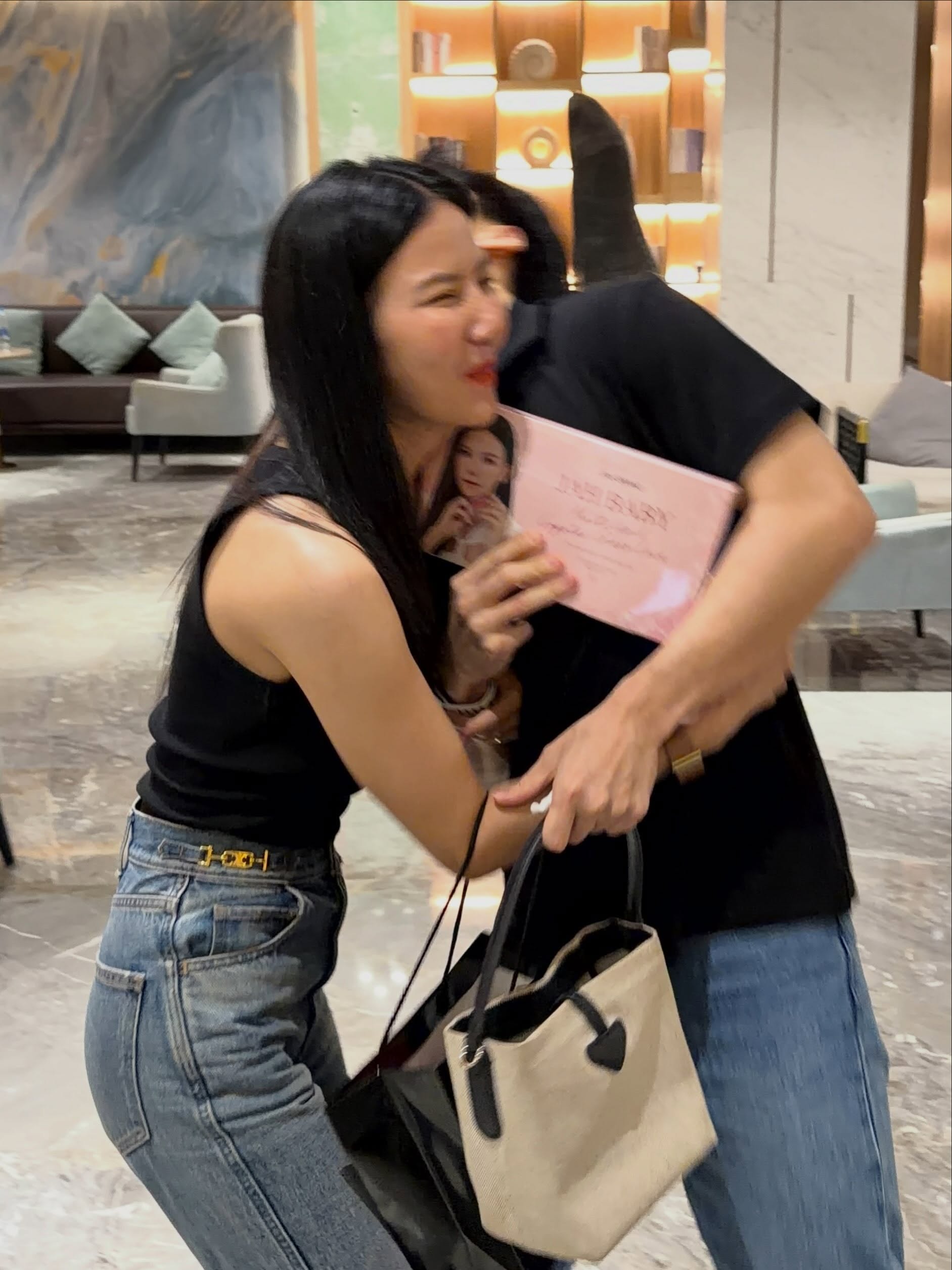 จ๊ะ - นงผณี มหาดไทย