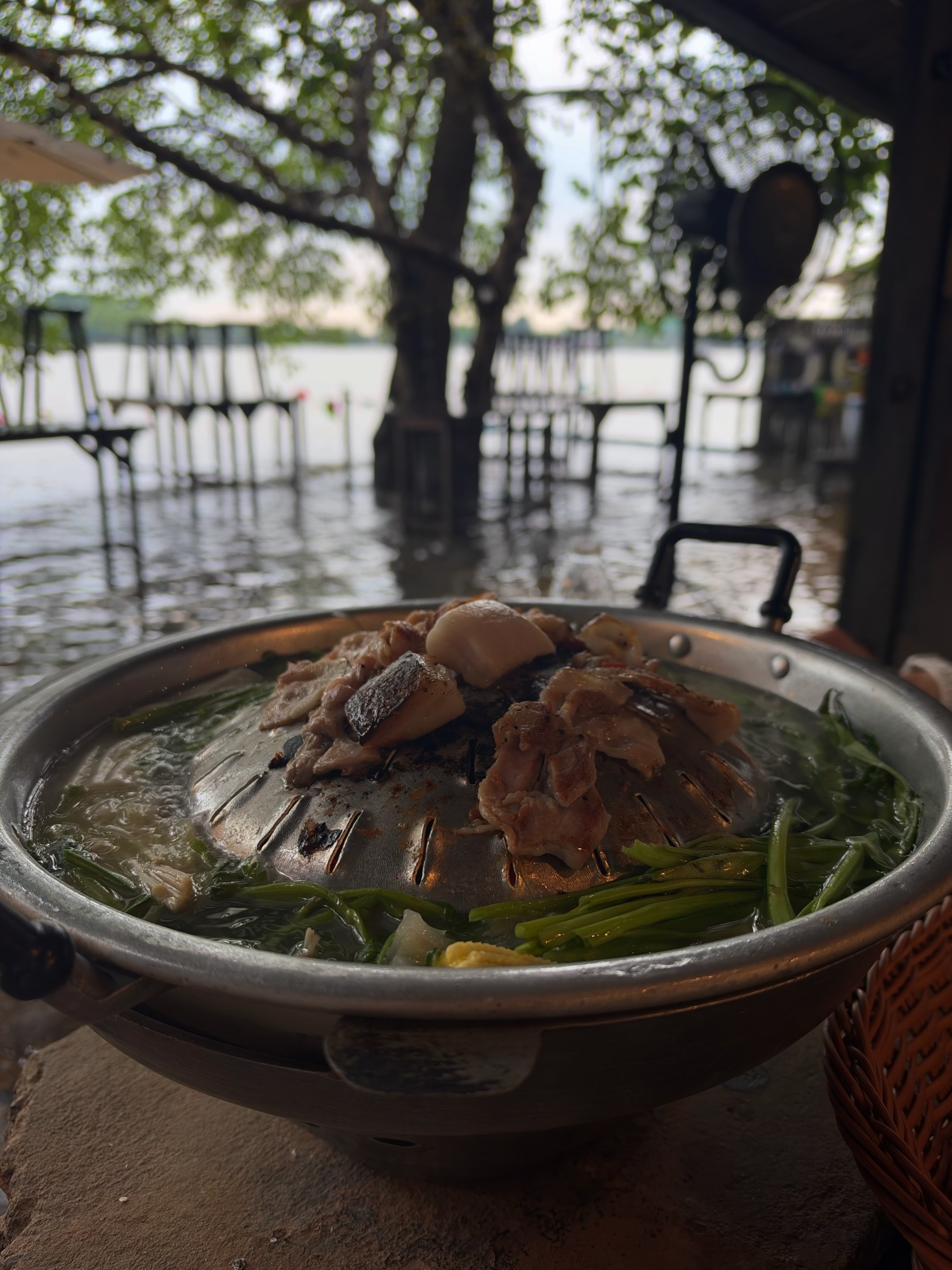 จ๊ะ - นงผณี มหาดไทย