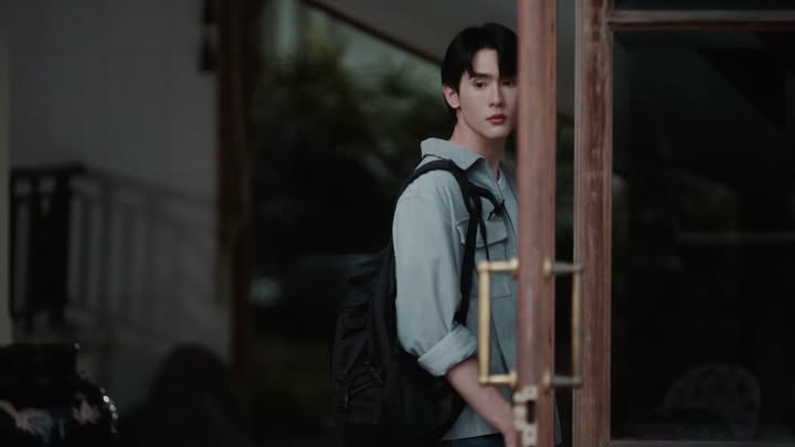 บุ๊ค - กษิดิ์เดช ปลูกผล