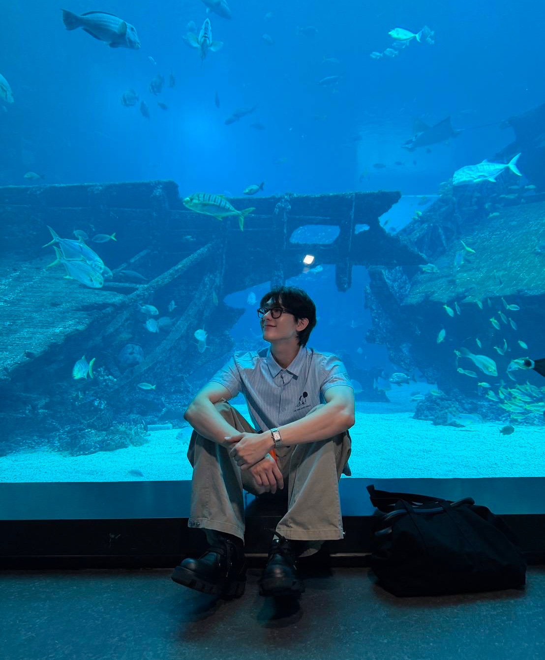 บุ๊ค - กษิดิ์เดช ปลูกผล