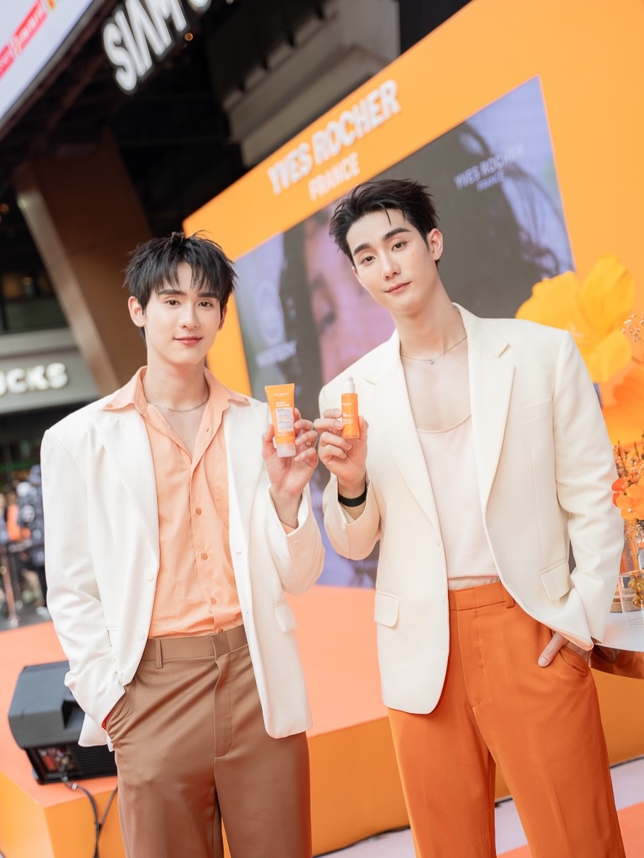 บุ๊ค - กษิดิ์เดช ปลูกผล