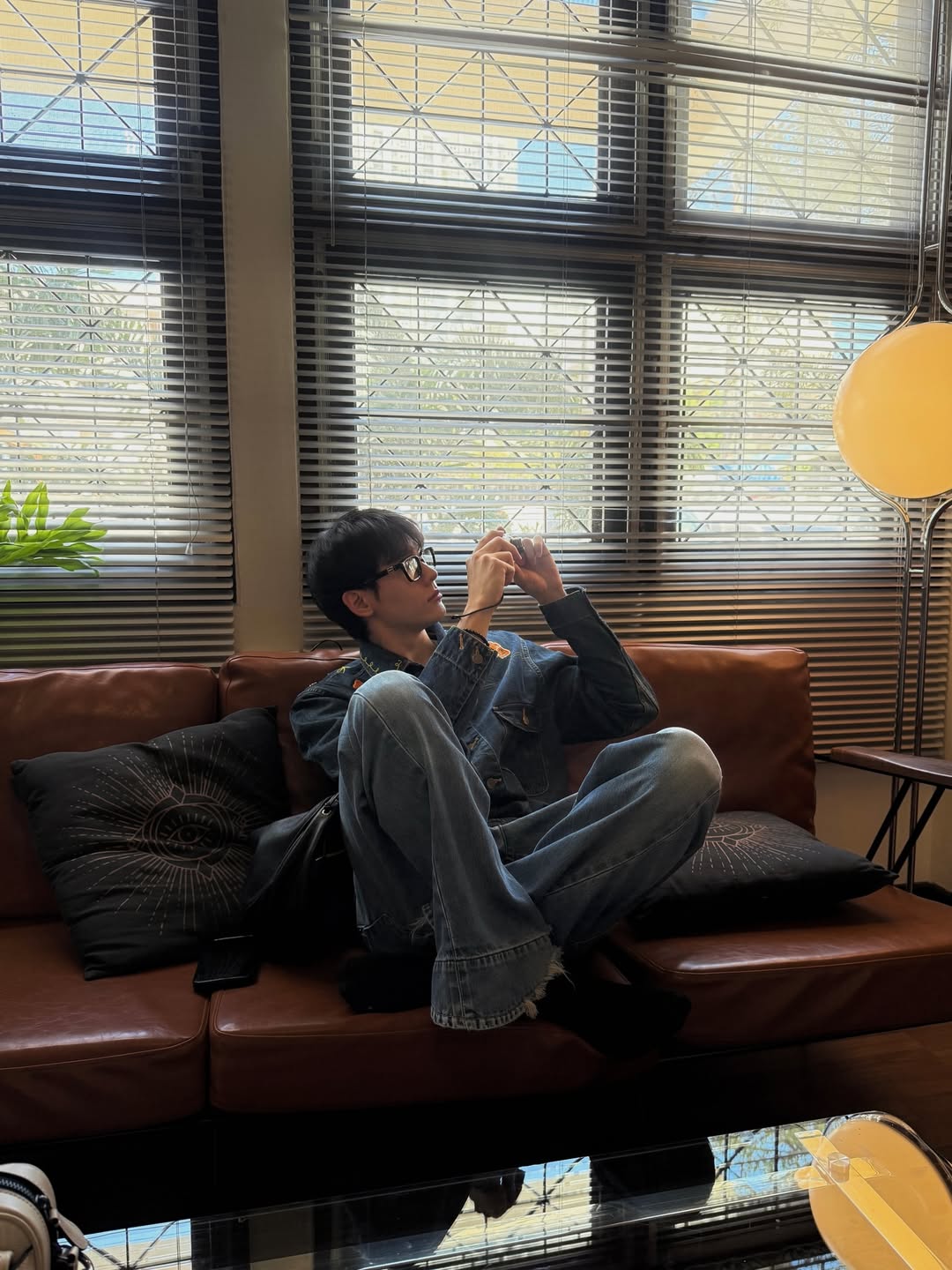 บุ๊ค - กษิดิ์เดช ปลูกผล