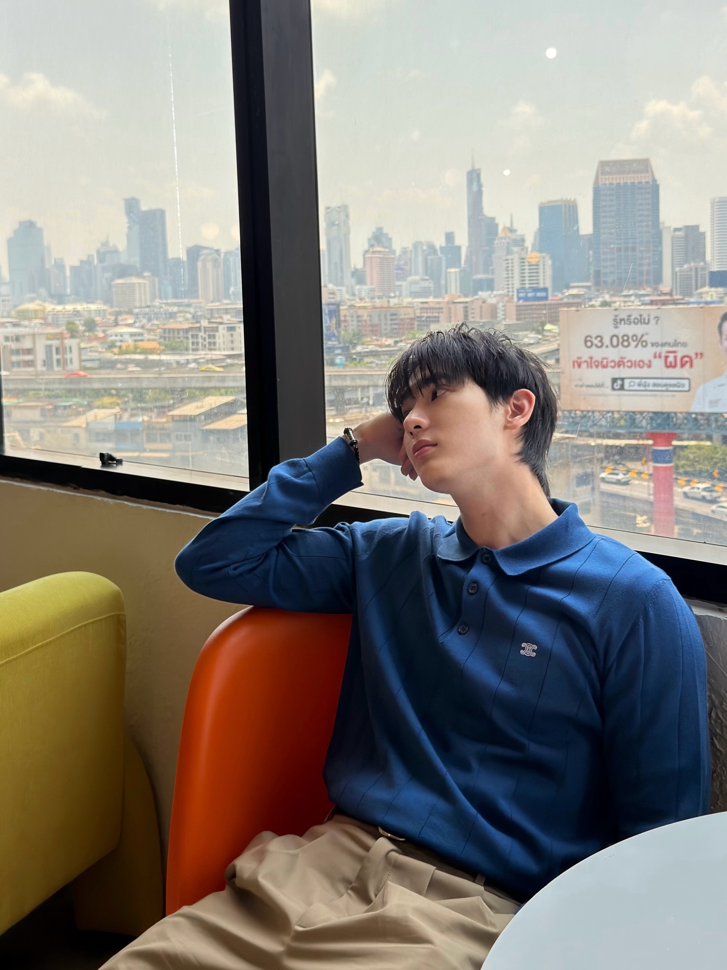 บุ๊ค - กษิดิ์เดช ปลูกผล