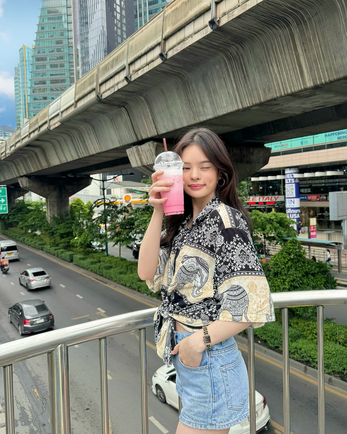 แอลลี่ - อชิรญา นิติพน