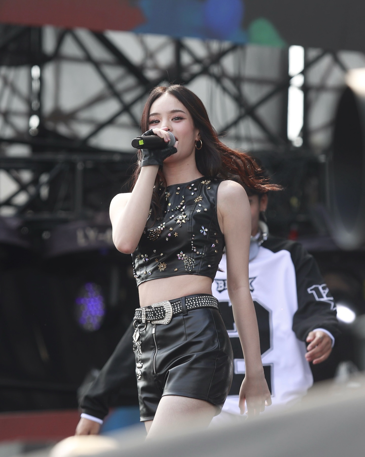 แอลลี่ - อชิรญา นิติพน