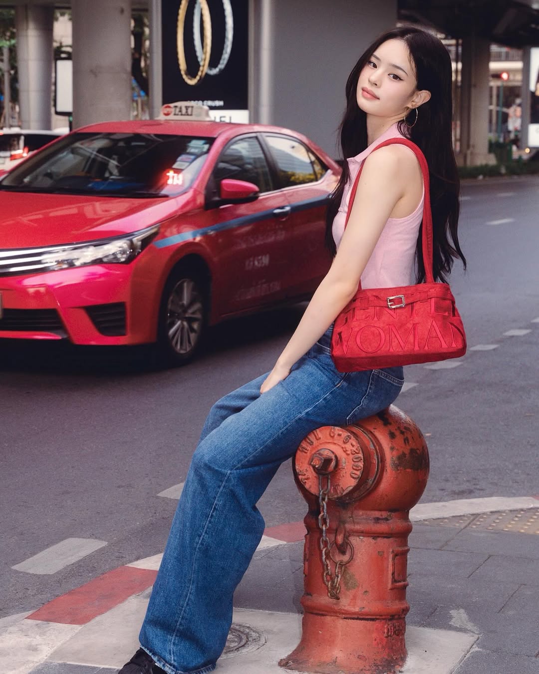 แอลลี่ - อชิรญา นิติพน