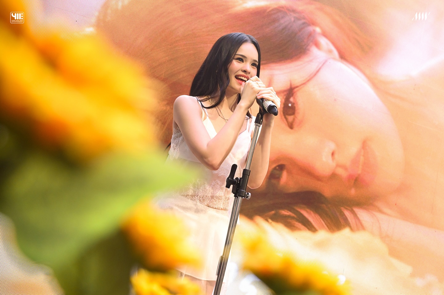 แอลลี่ - อชิรญา นิติพน