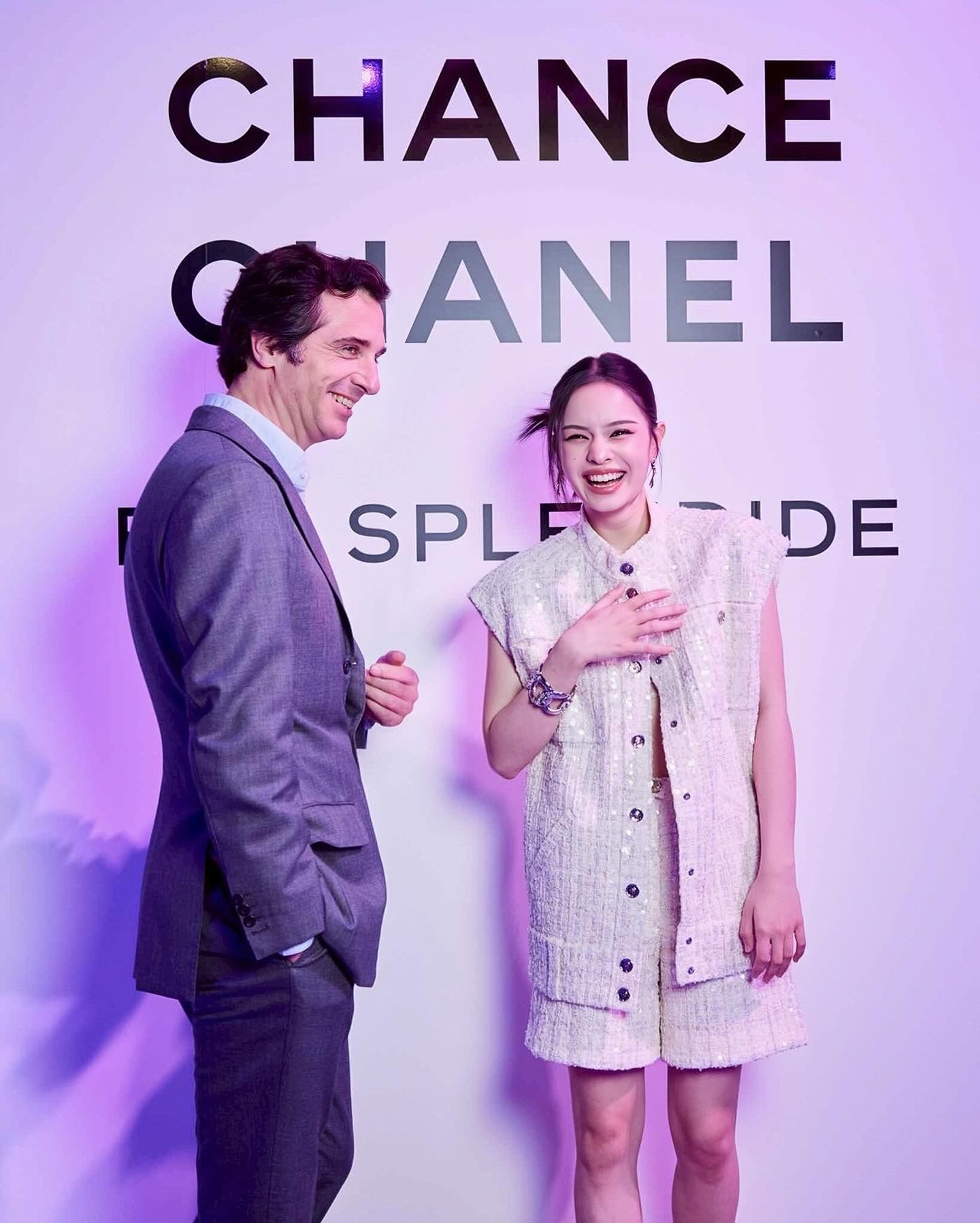 แอลลี่ - อชิรญา นิติพน