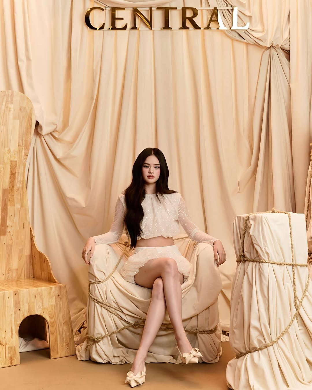 แอลลี่ - อชิรญา นิติพน