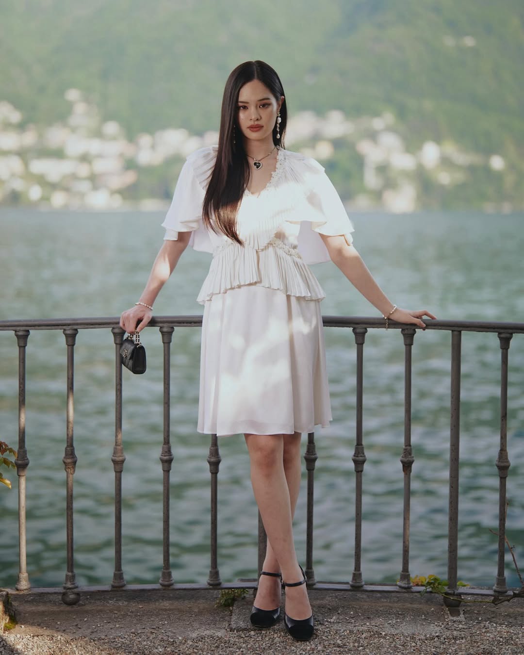 แอลลี่ - อชิรญา นิติพน