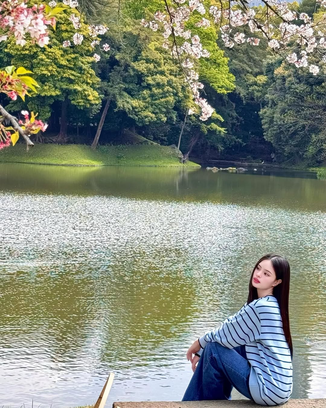 แอลลี่ - อชิรญา นิติพน