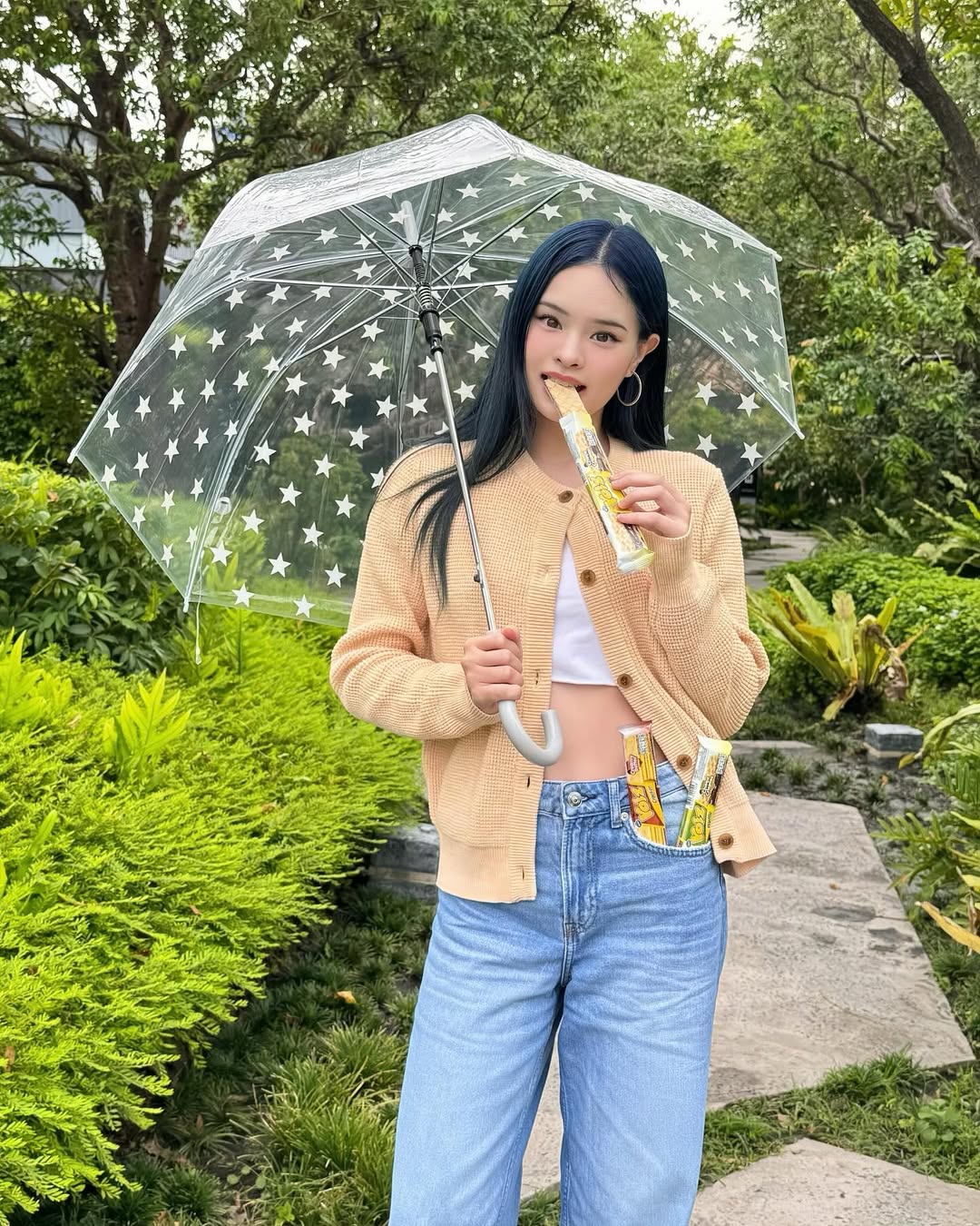 แอลลี่ - อชิรญา นิติพน