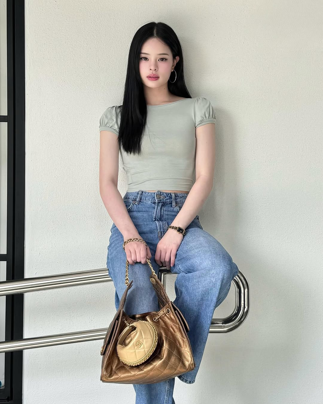 แอลลี่ - อชิรญา นิติพน