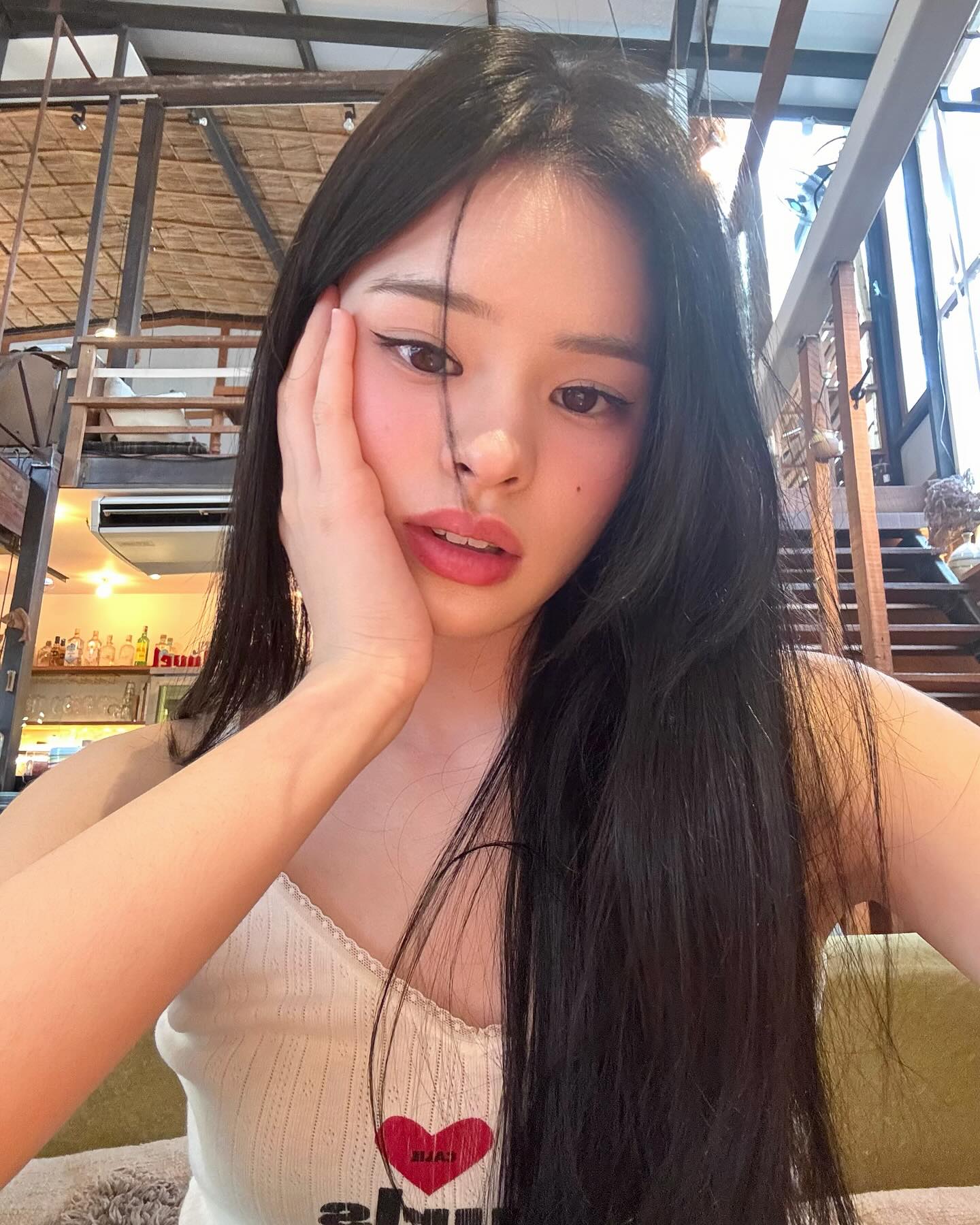 แอลลี่ - อชิรญา นิติพน