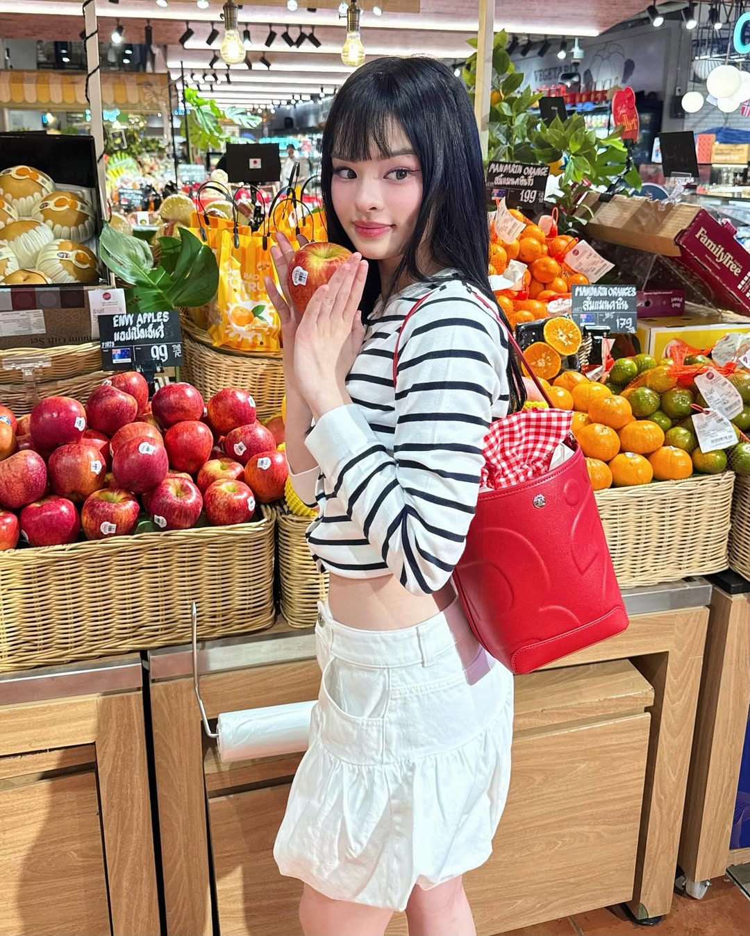 แอลลี่ - อชิรญา นิติพน