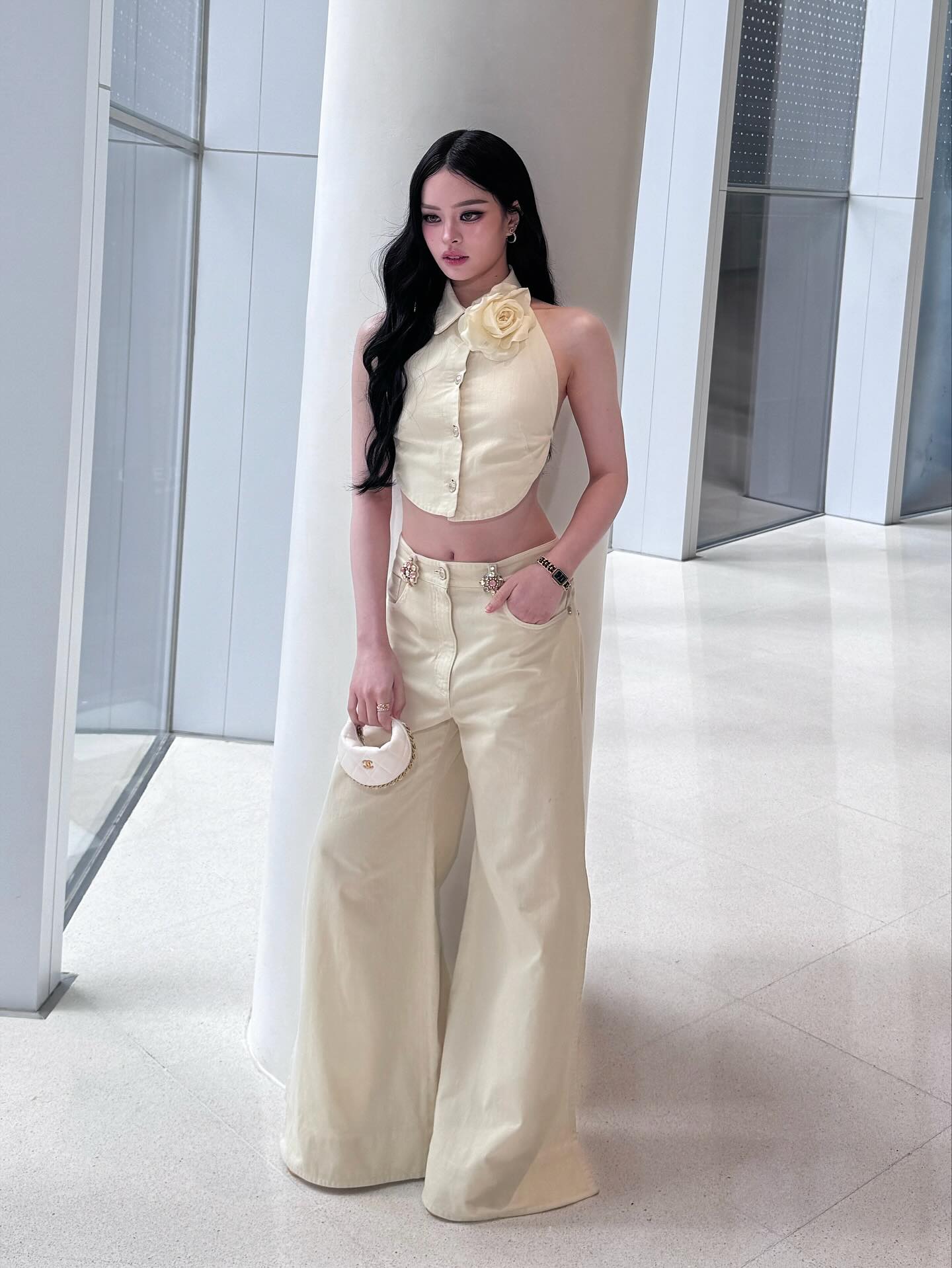 แอลลี่ - อชิรญา นิติพน