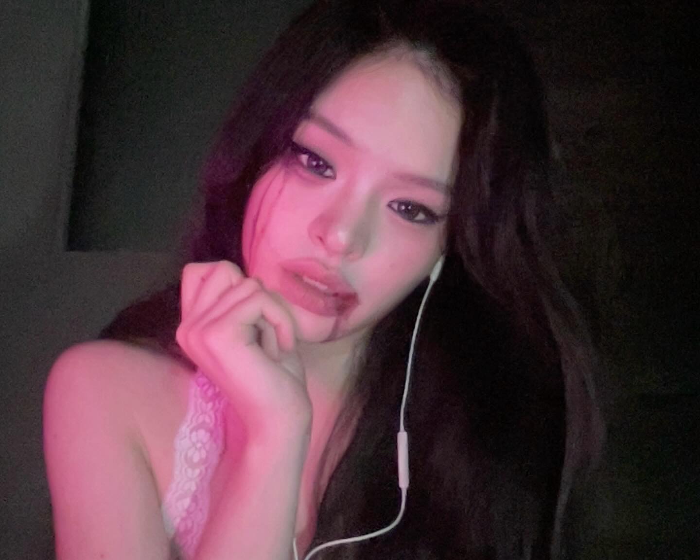 แอลลี่ - อชิรญา นิติพน