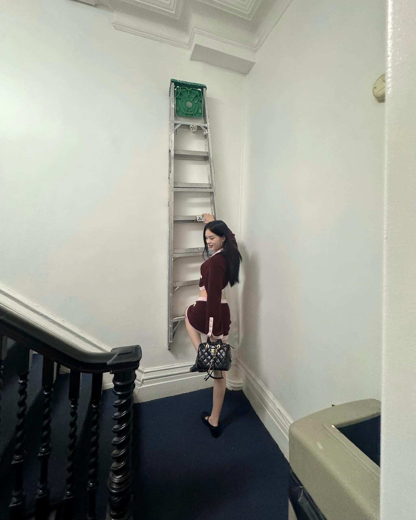 แอลลี่ - อชิรญา นิติพน