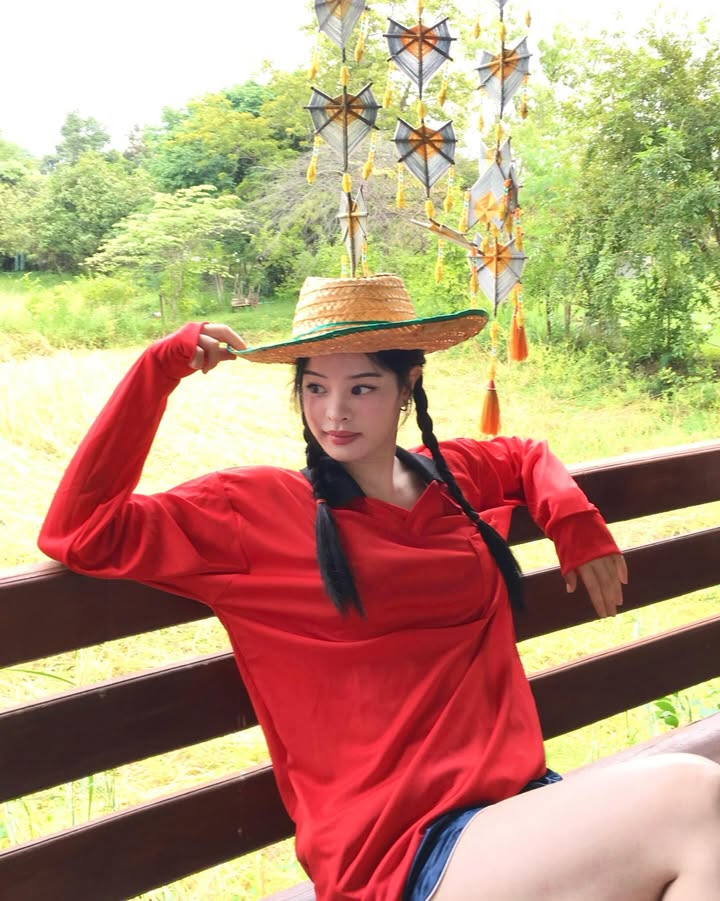 แอลลี่ - อชิรญา นิติพน