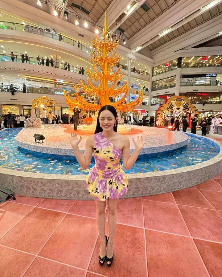 แอลลี่ - อชิรญา นิติพน