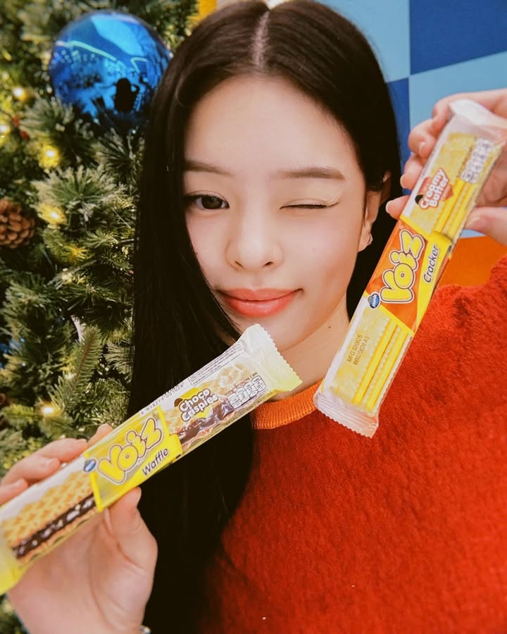 แอลลี่ - อชิรญา นิติพน