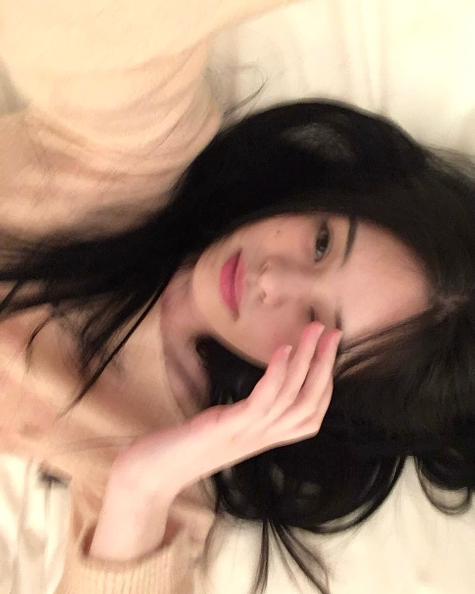 แอลลี่ - อชิรญา นิติพน