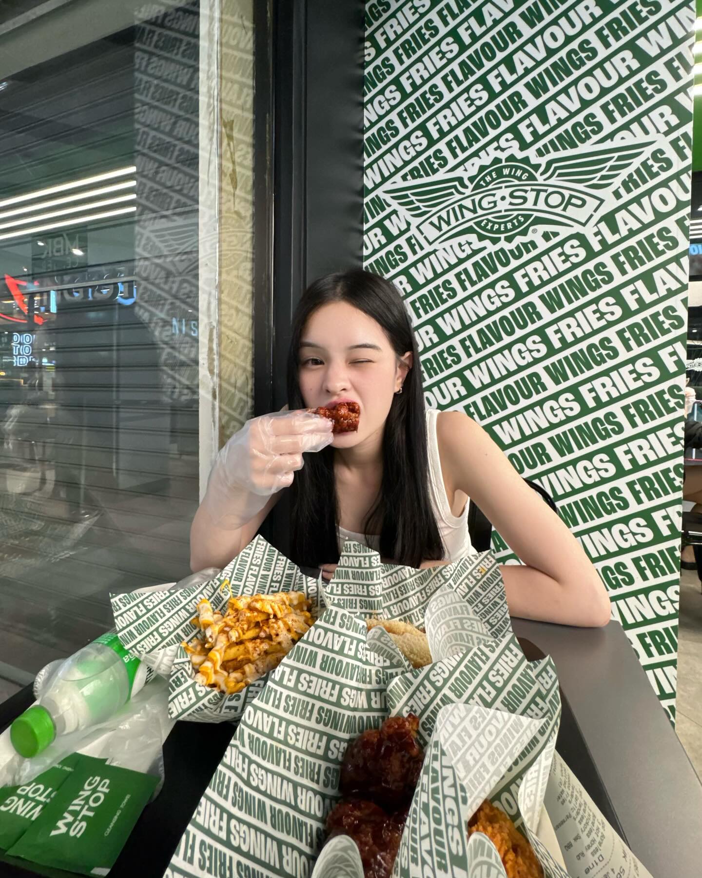 แอลลี่ - อชิรญา นิติพน