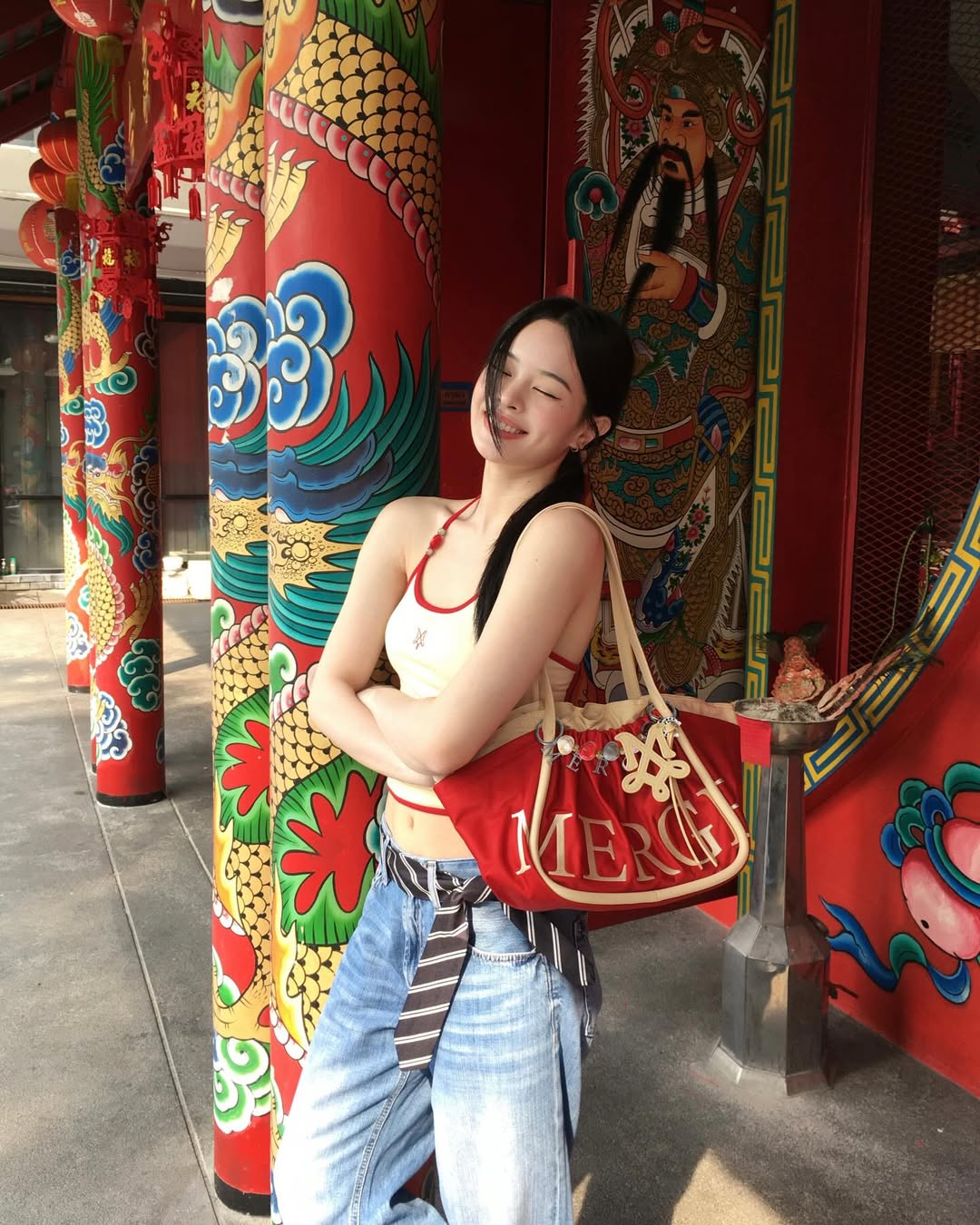 แอลลี่ - อชิรญา นิติพน