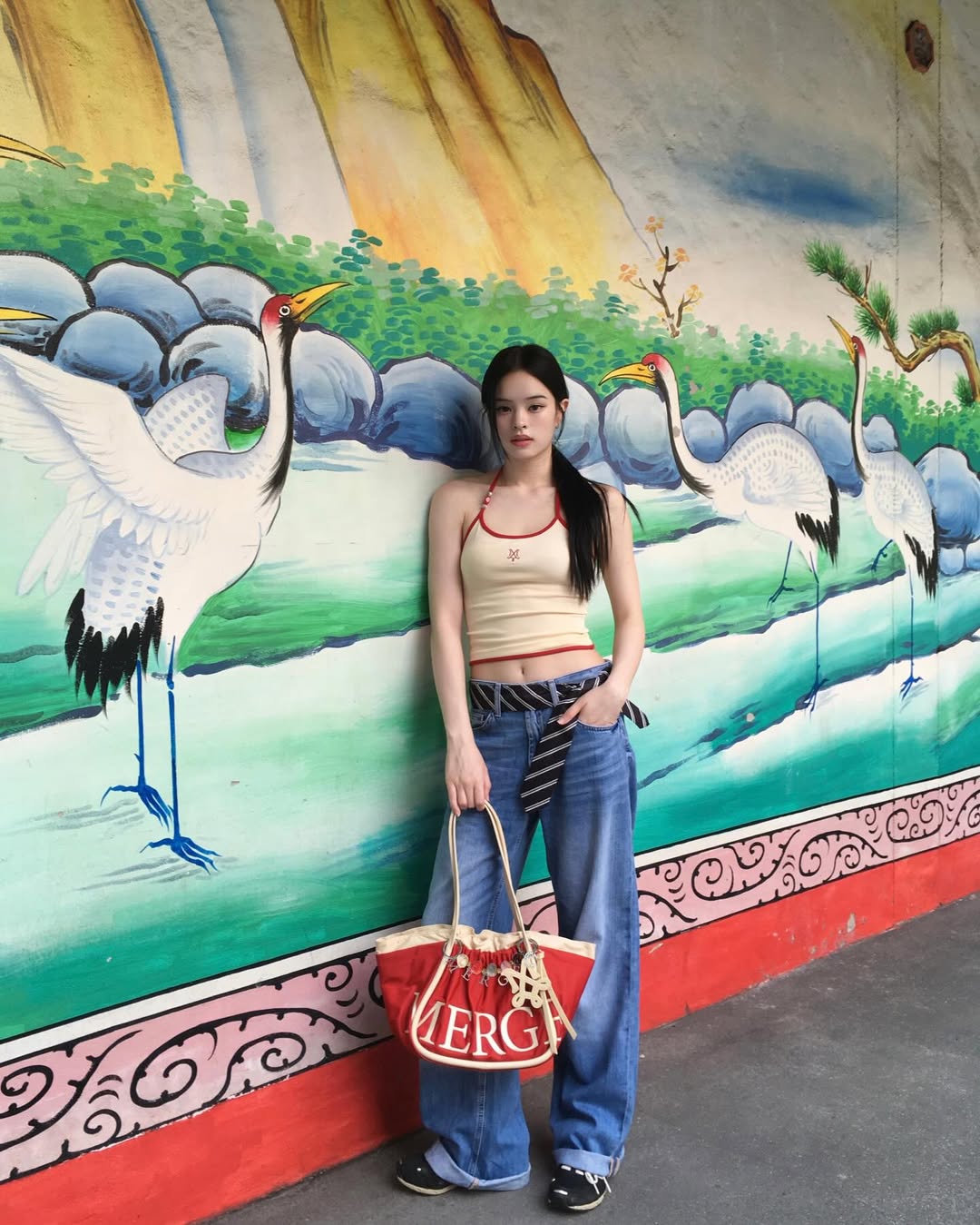 แอลลี่ - อชิรญา นิติพน