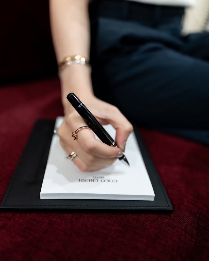 แอลลี่ - อชิรญา นิติพน