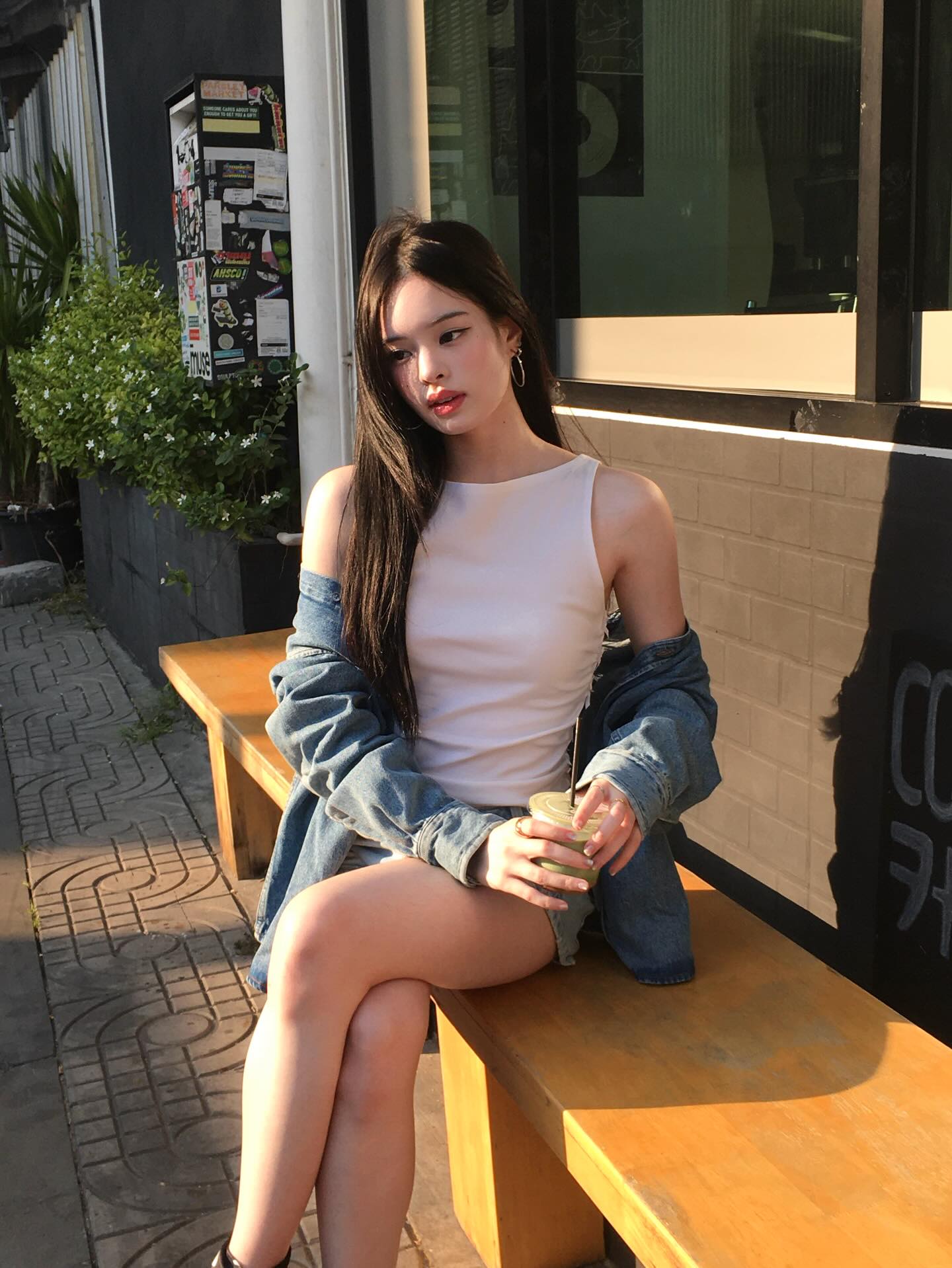 แอลลี่ - อชิรญา นิติพน