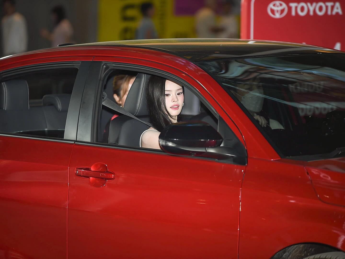 แอลลี่ - อชิรญา นิติพน