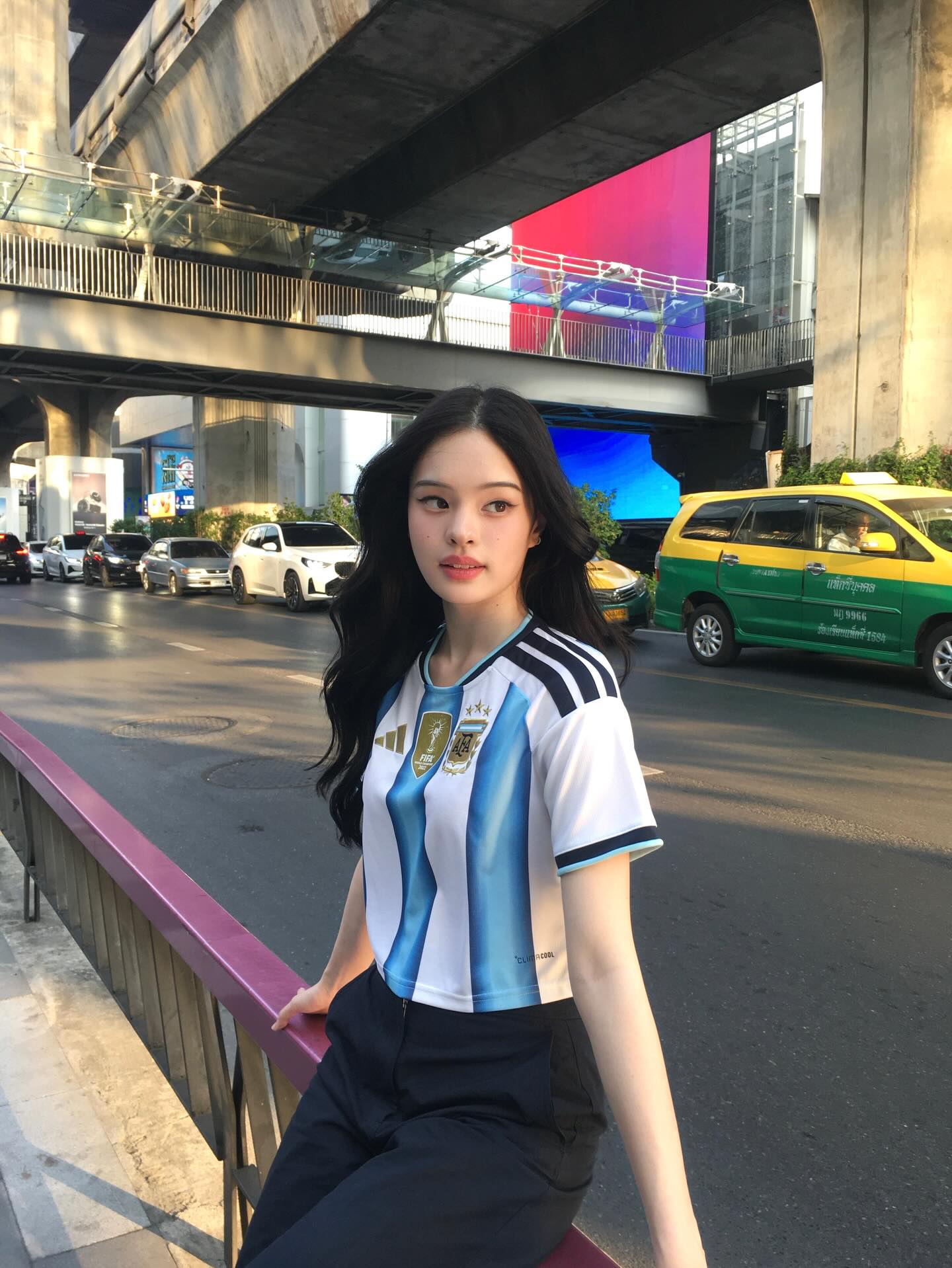 แอลลี่ - อชิรญา นิติพน