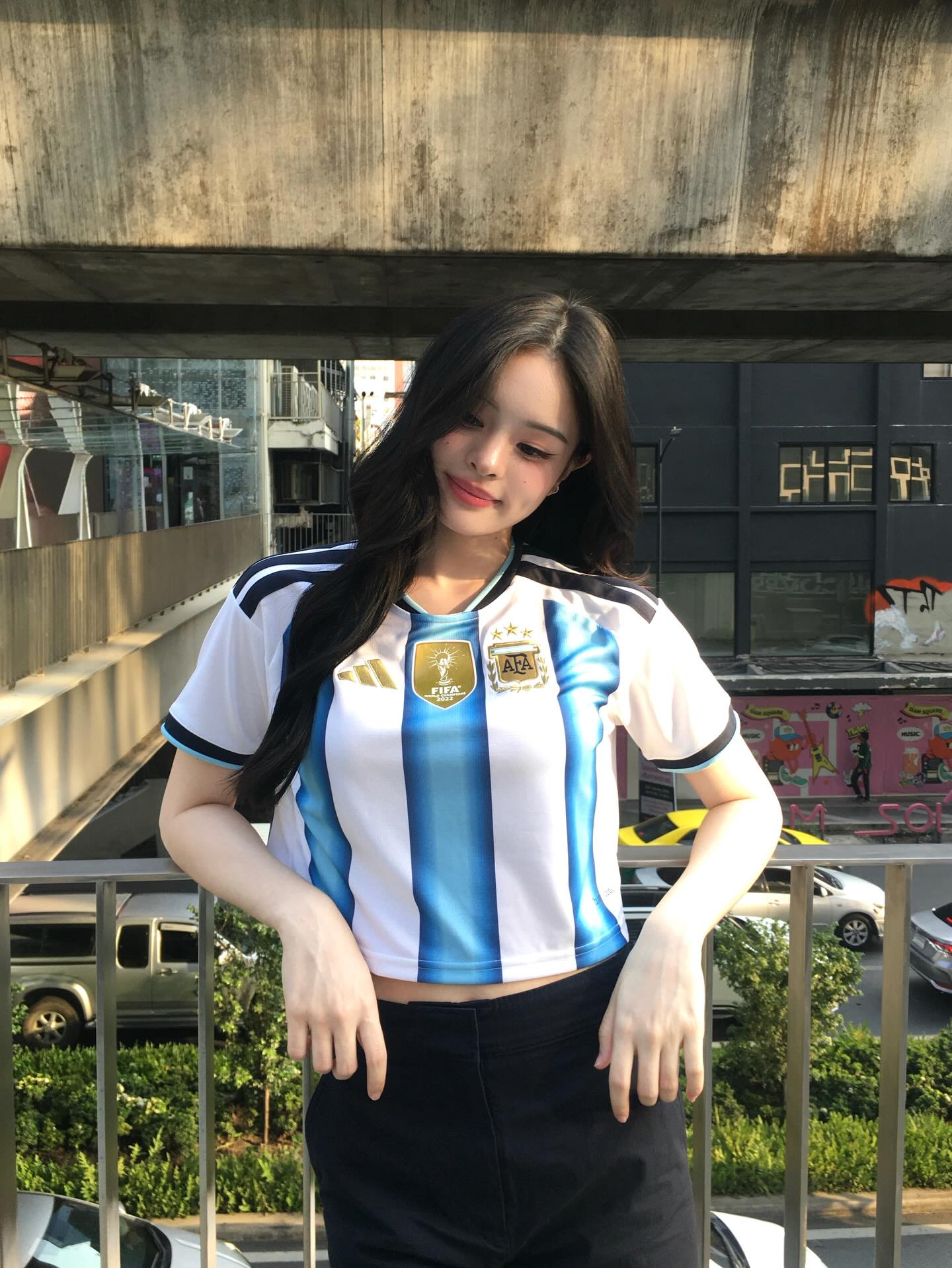 แอลลี่ - อชิรญา นิติพน