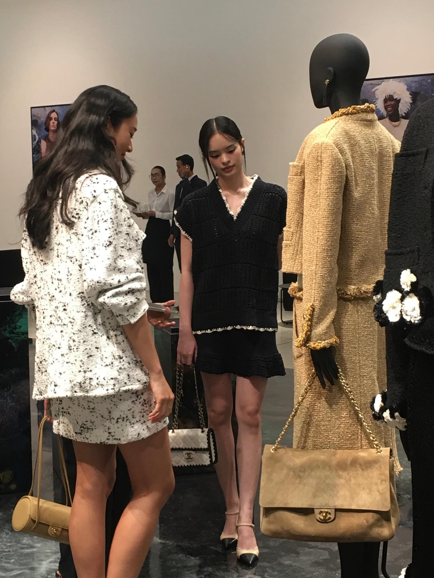 แอลลี่ - อชิรญา นิติพน