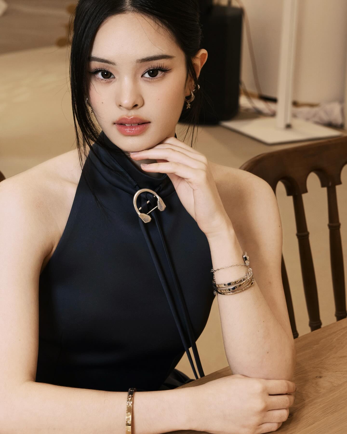 แอลลี่ - อชิรญา นิติพน