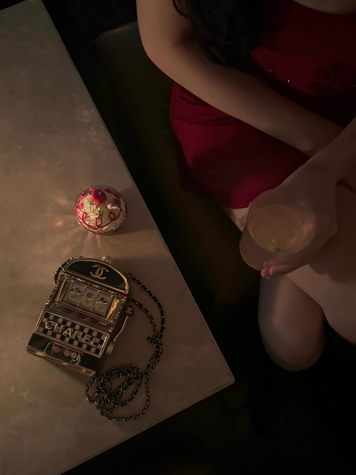 แอลลี่ - อชิรญา นิติพน