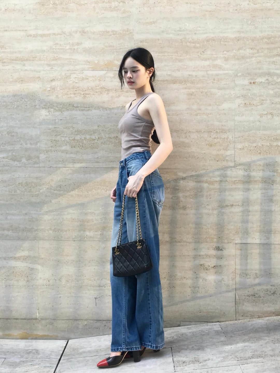 แอลลี่ - อชิรญา นิติพน