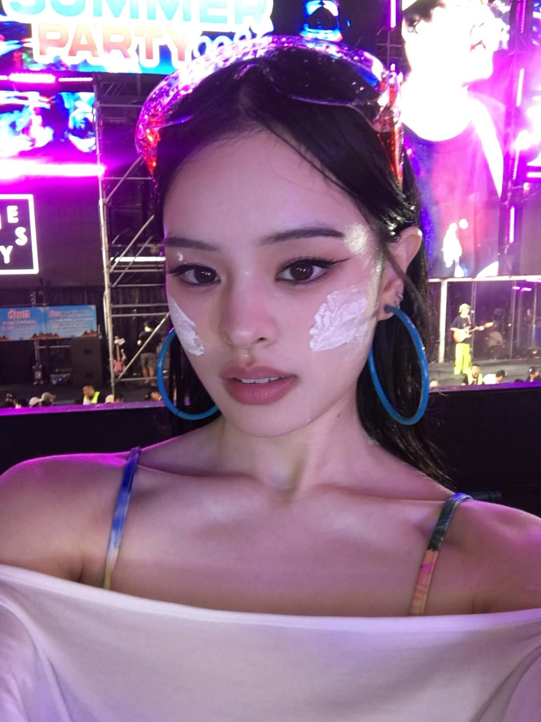 แอลลี่ - อชิรญา นิติพน