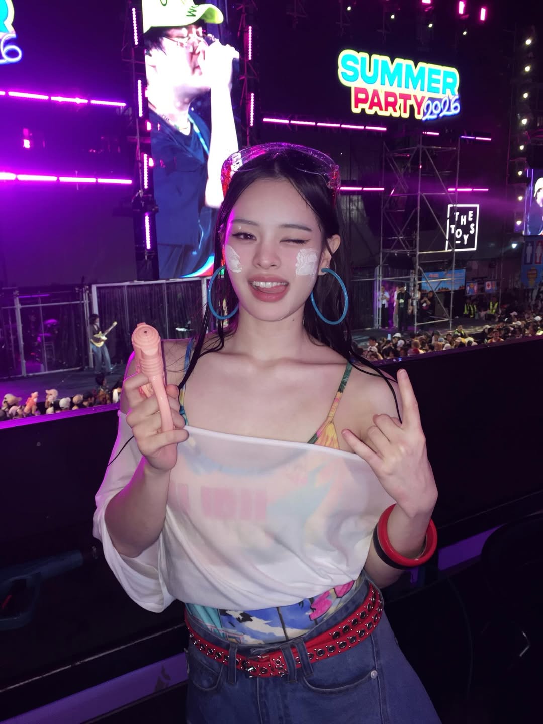 แอลลี่ - อชิรญา นิติพน