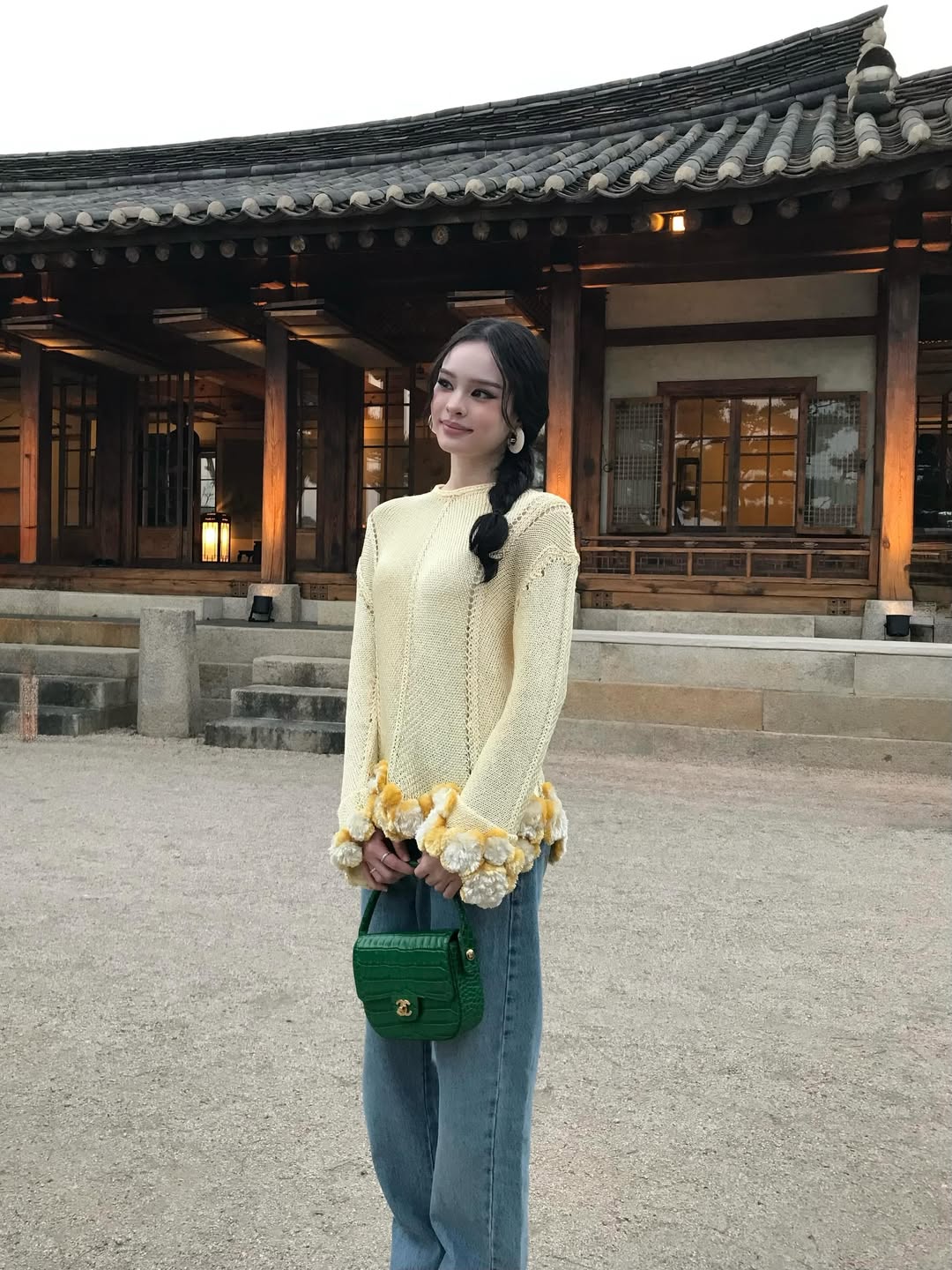 แอลลี่ - อชิรญา นิติพน