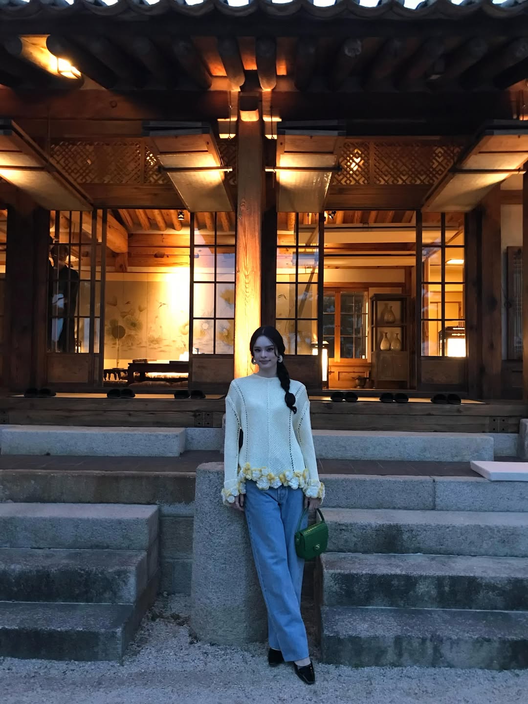 แอลลี่ - อชิรญา นิติพน