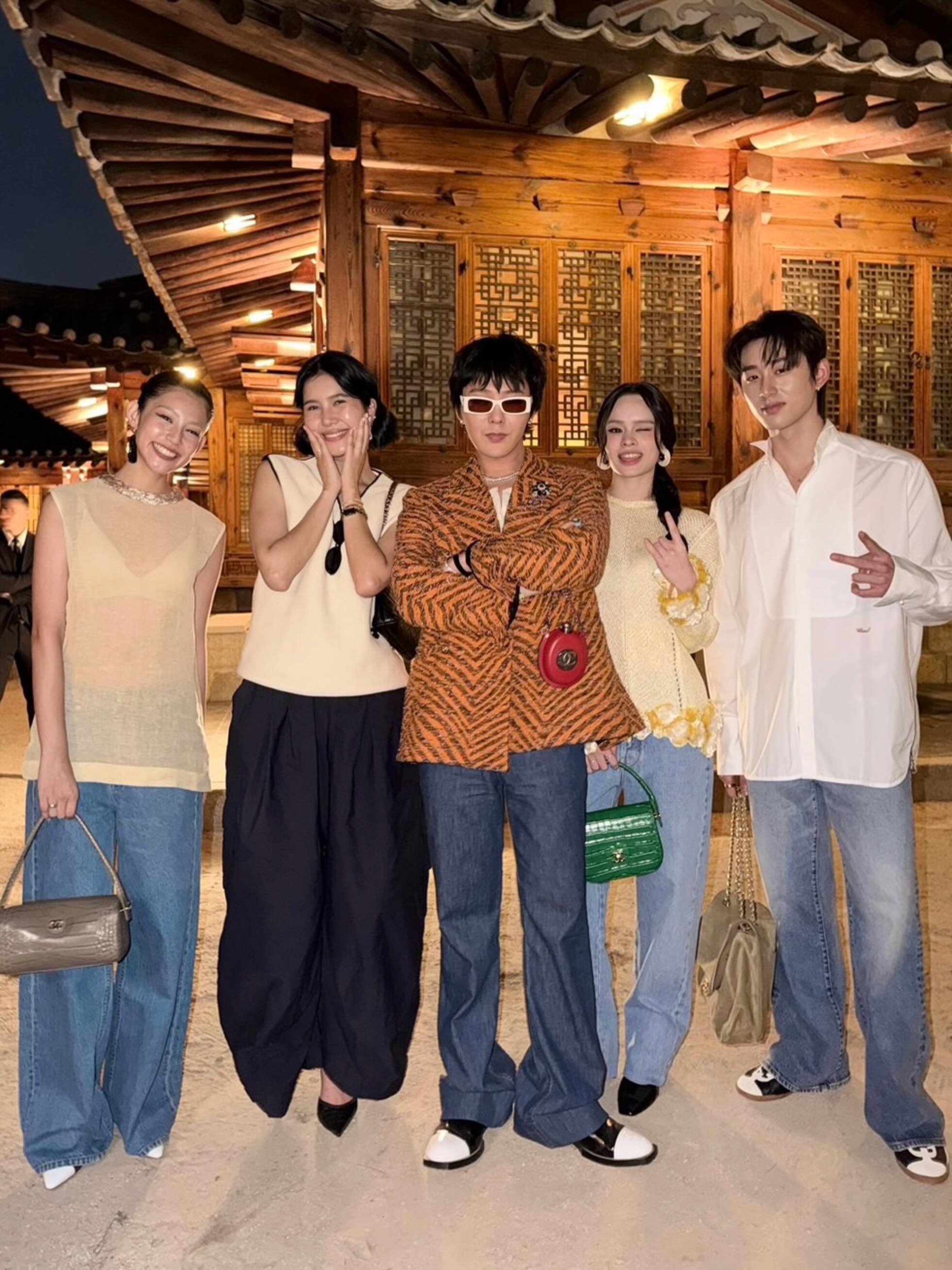 แอลลี่ - อชิรญา นิติพน