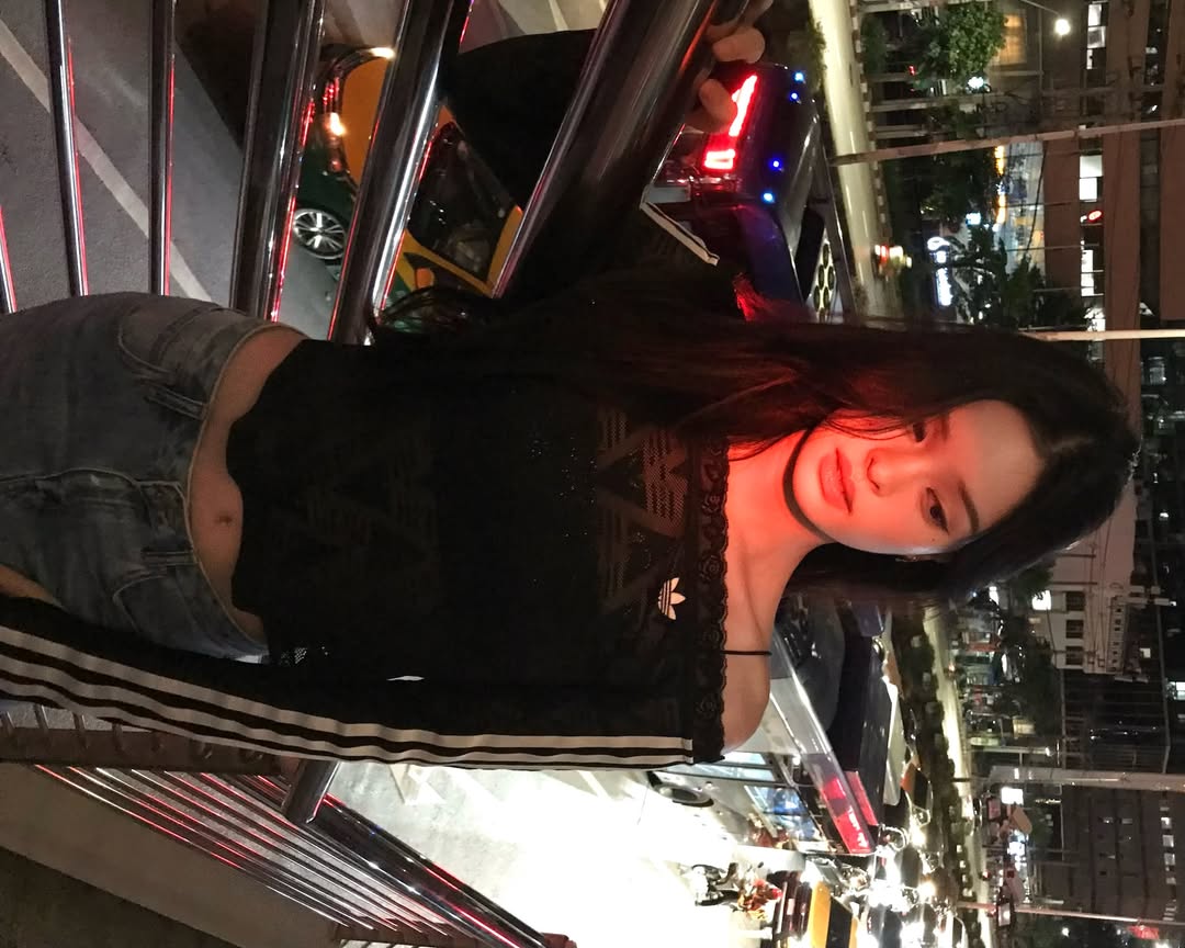 แอลลี่ - อชิรญา นิติพน