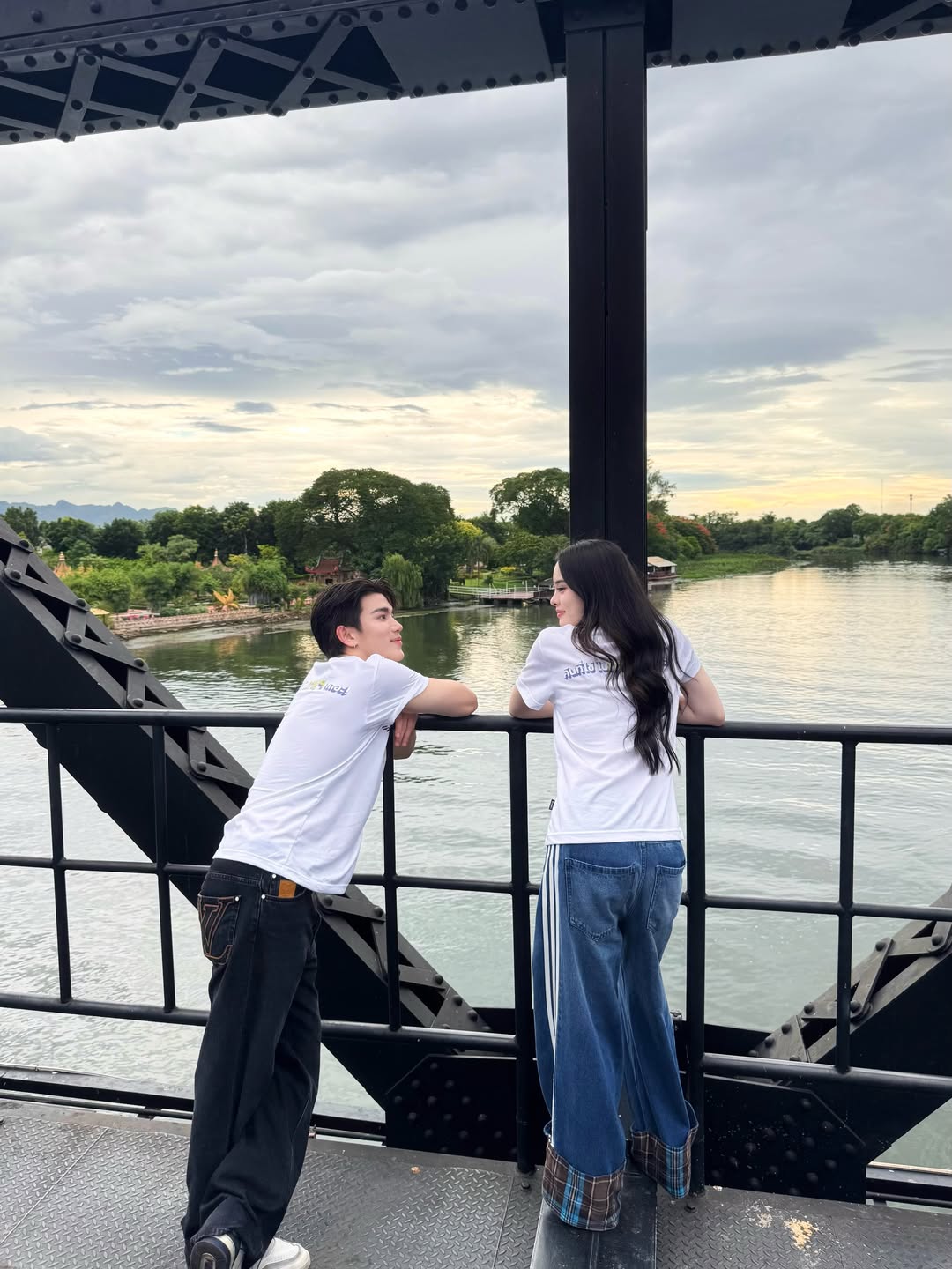 แอลลี่ - อชิรญา นิติพน
