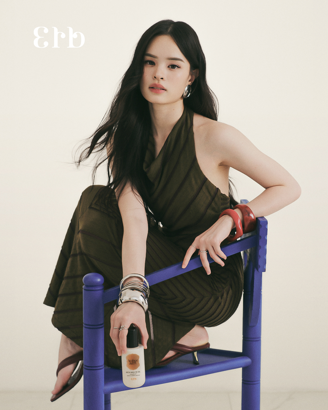 แอลลี่ - อชิรญา นิติพน