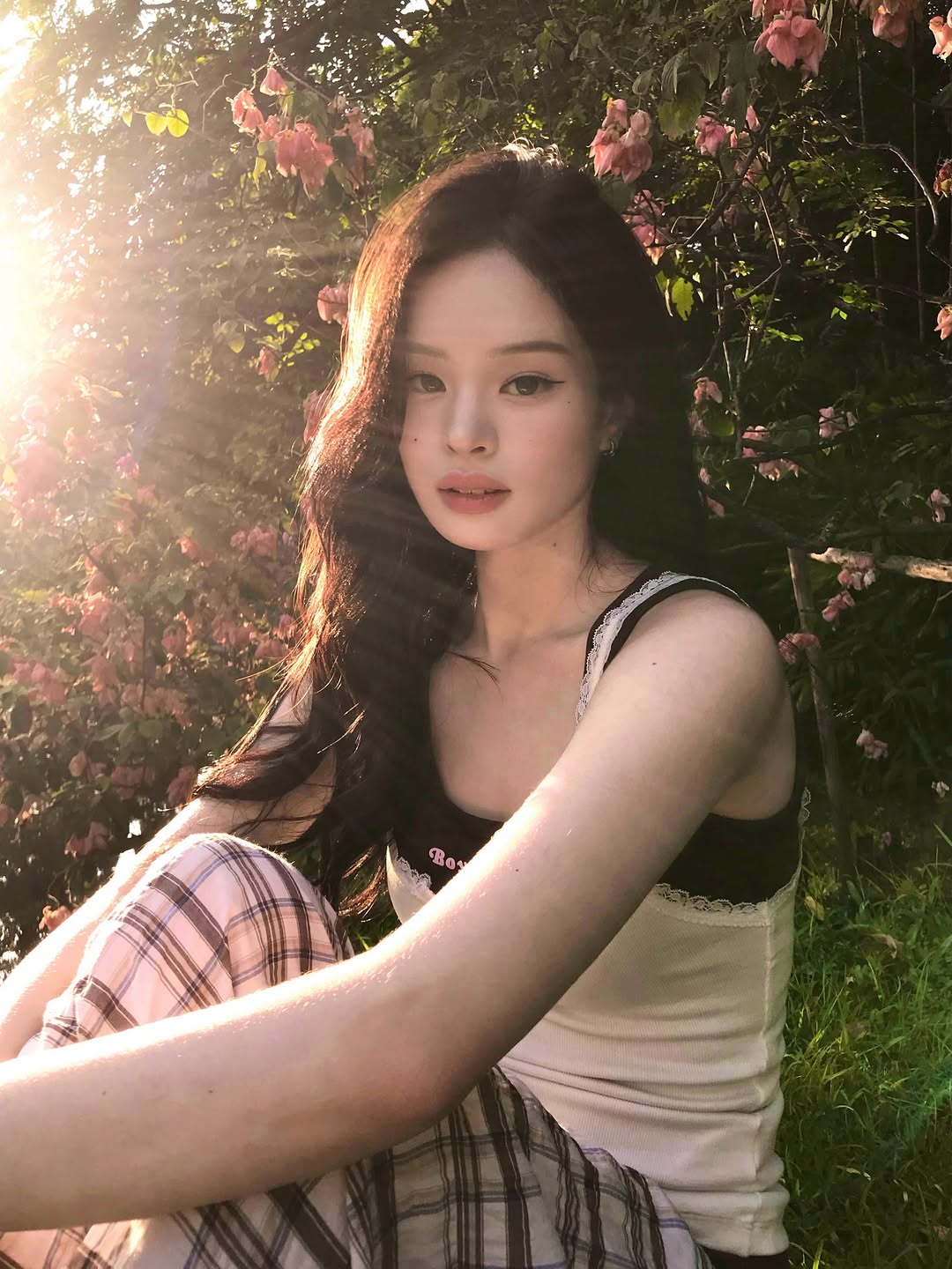 แอลลี่ - อชิรญา นิติพน